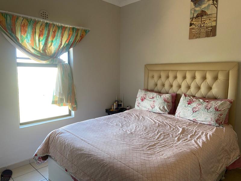 To Let 2 Bedroom Property for Rent in Parklands Western Cape